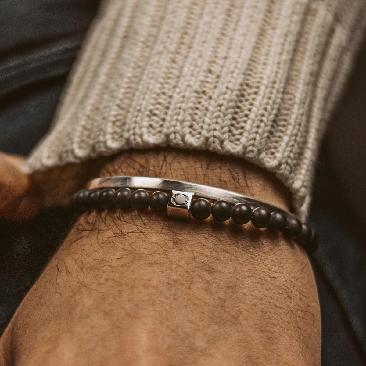 Aswad - Matt Black Beaded Bracelet 6mm - Image 2