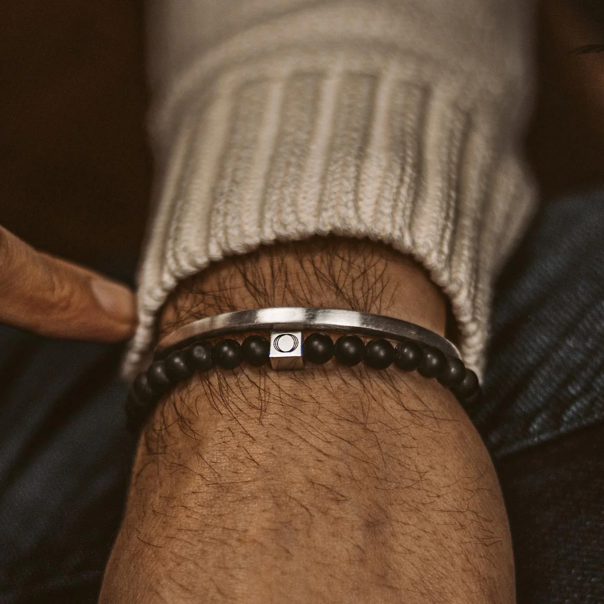 Aswad - Matt Black Beaded Bracelet 6mm - Image 4