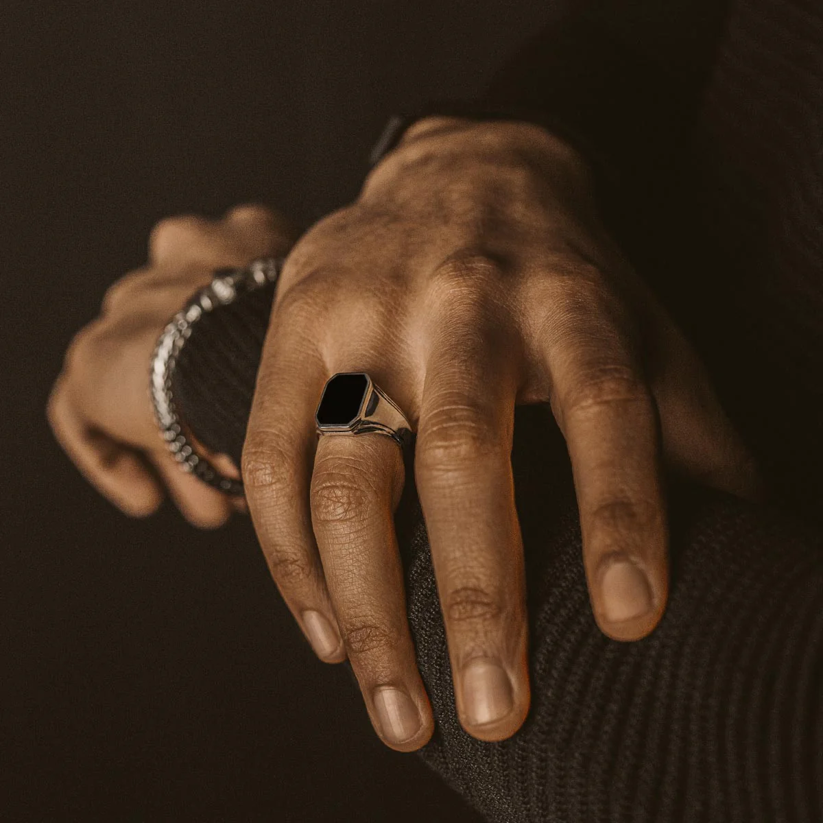 Baki - Black Onyx Signet Ring 17mm - Image 4