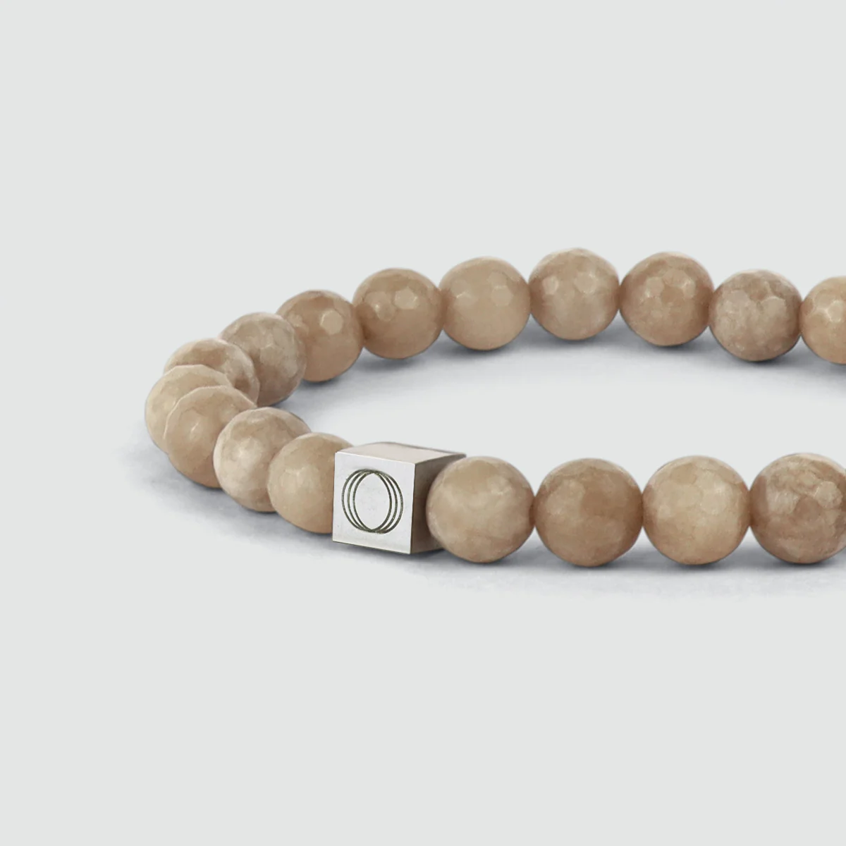 Albij - Beige Beaded Bracelet 8mm - Image 4