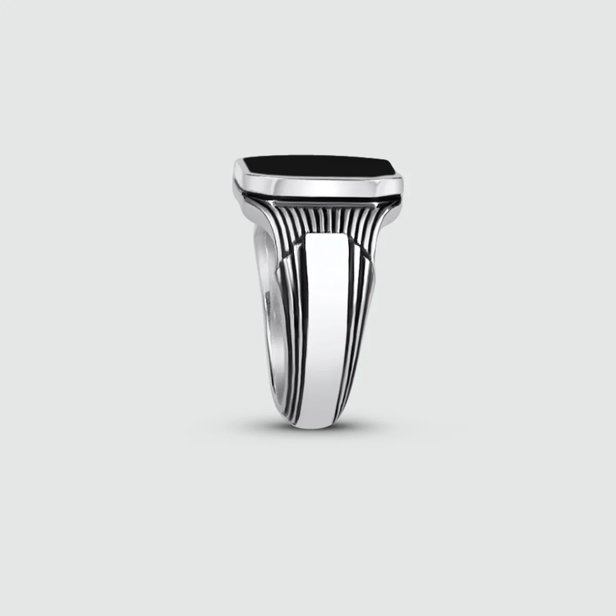 Buraq - Black Onyx Signet Ring 17mm - Image 5