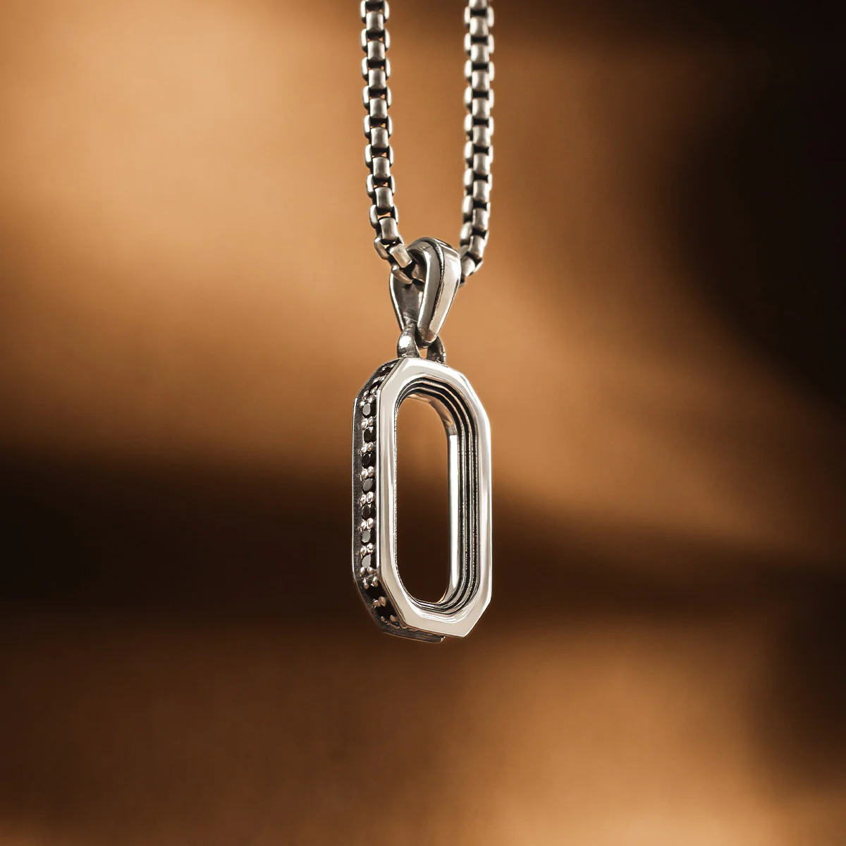 Durwās - Arch Pendant Silver with Black Diamonds - Image 8
