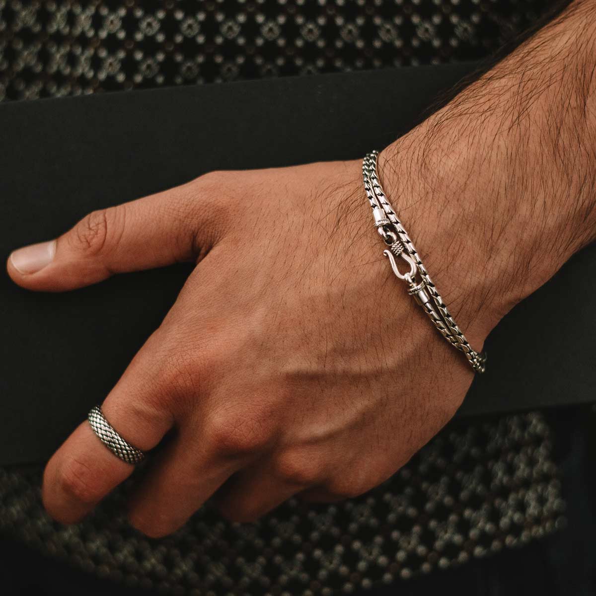 Emir -Sterling Silver Minimalist Bracelet 2.5mm - Image 12