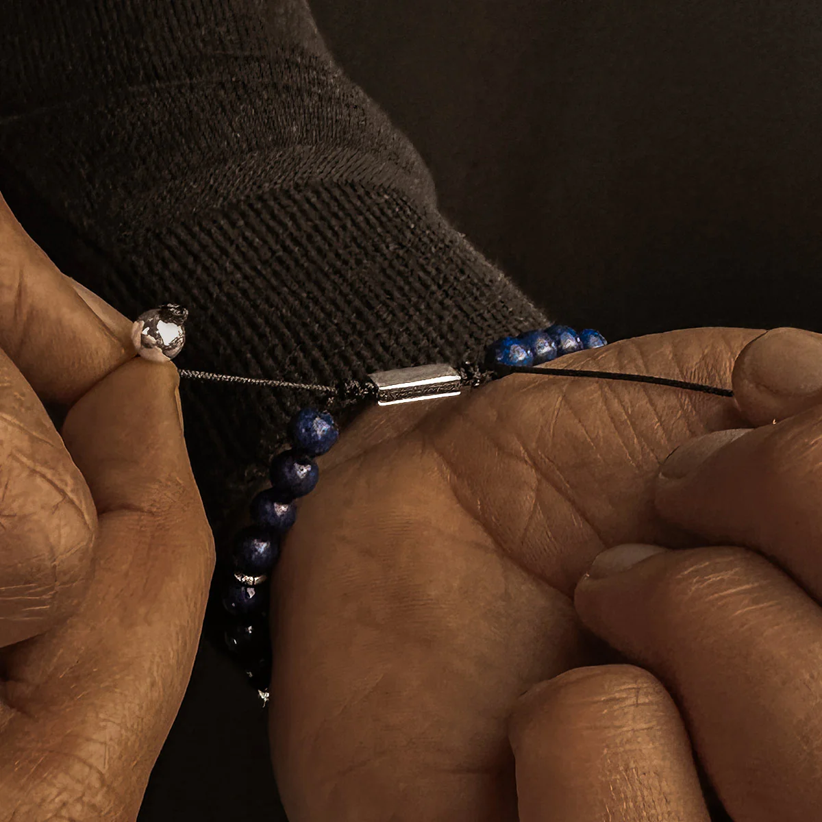 Kadar - Adjustable Lapis Lazuli Beaded Bracelet in Silver 6mm - Image 7