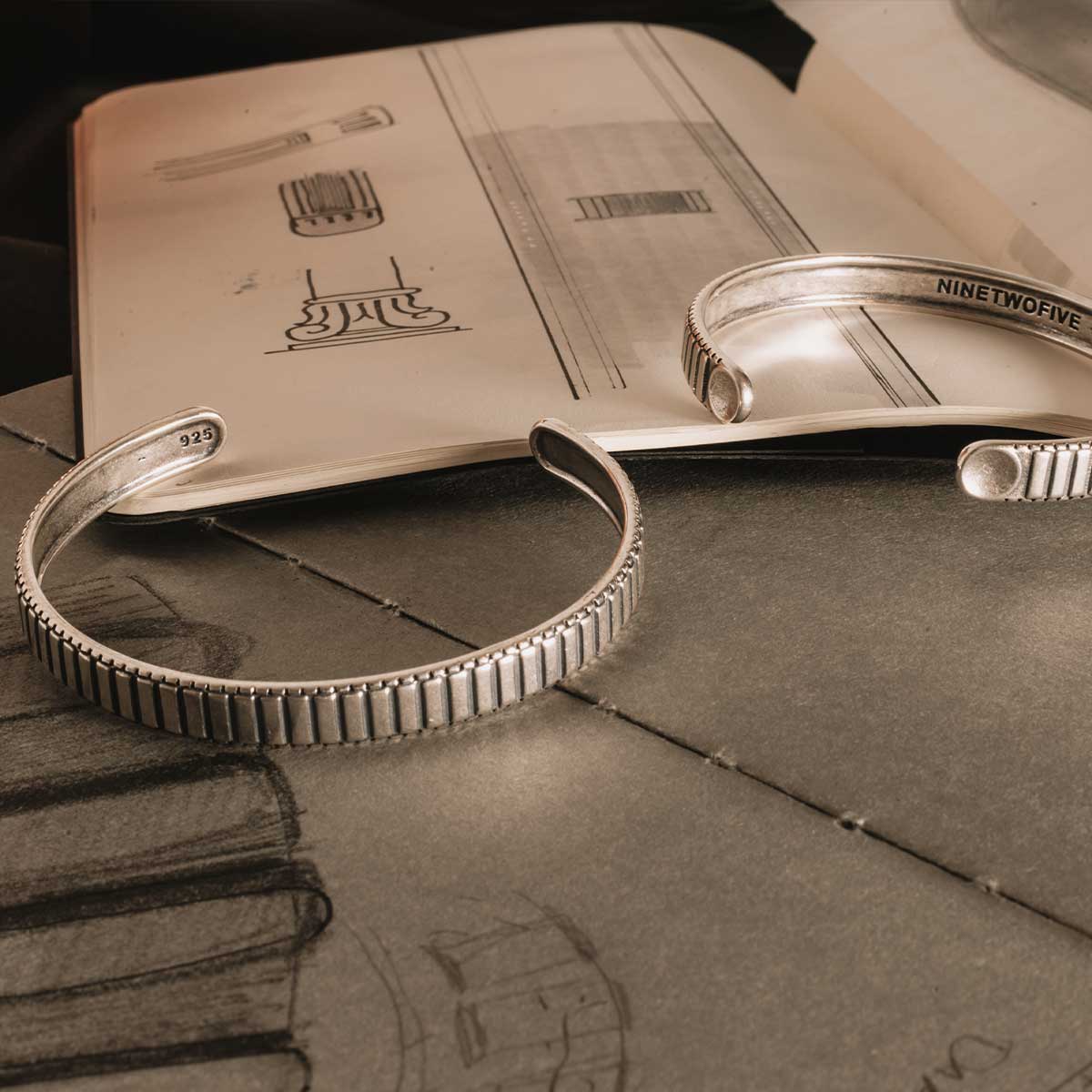 Kenan - Sterling Silver Bangle Bracelet 7mm - Image 7