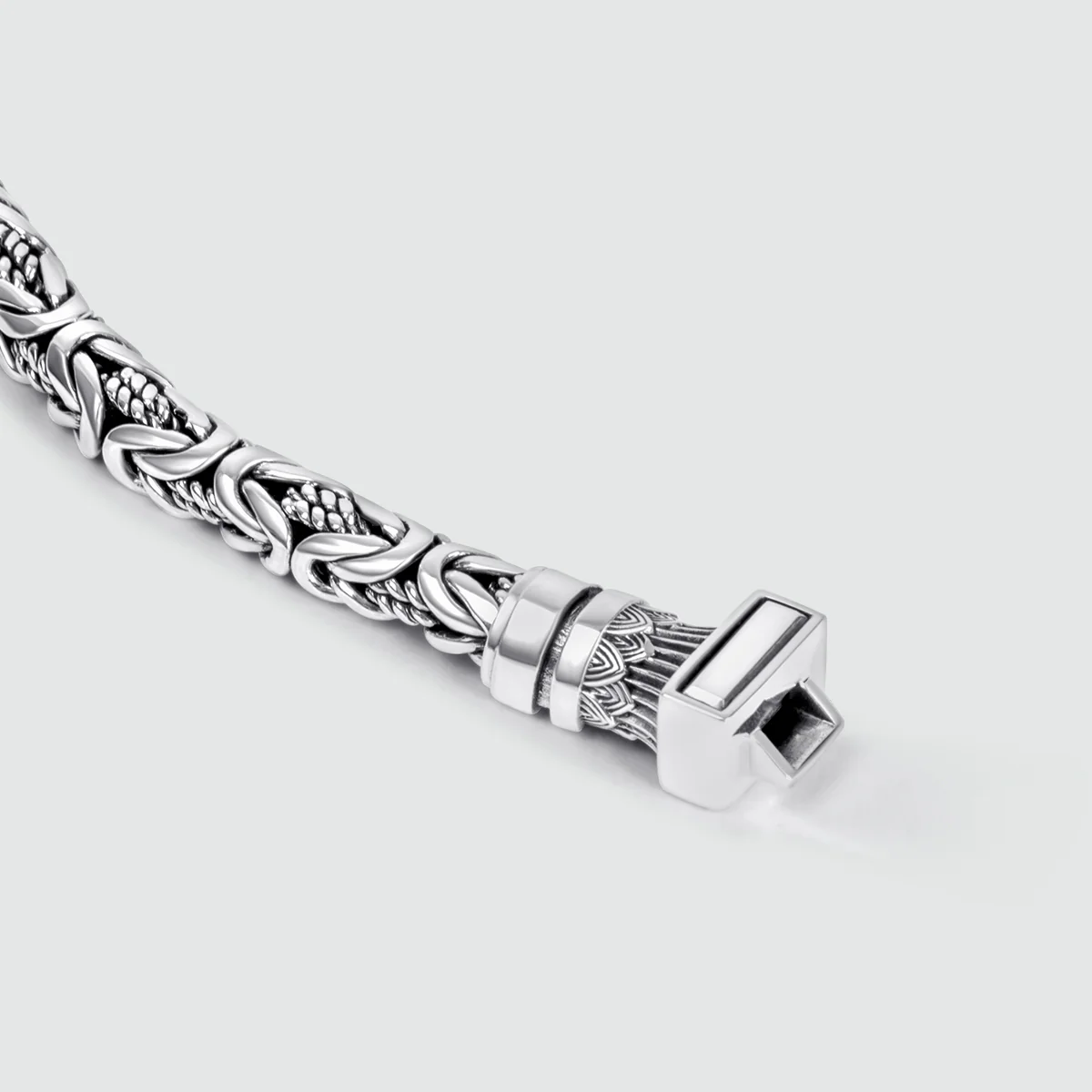 Murtaza - Egyptian Lotus Silver Byzantine Bracelet 7mm - Image 3