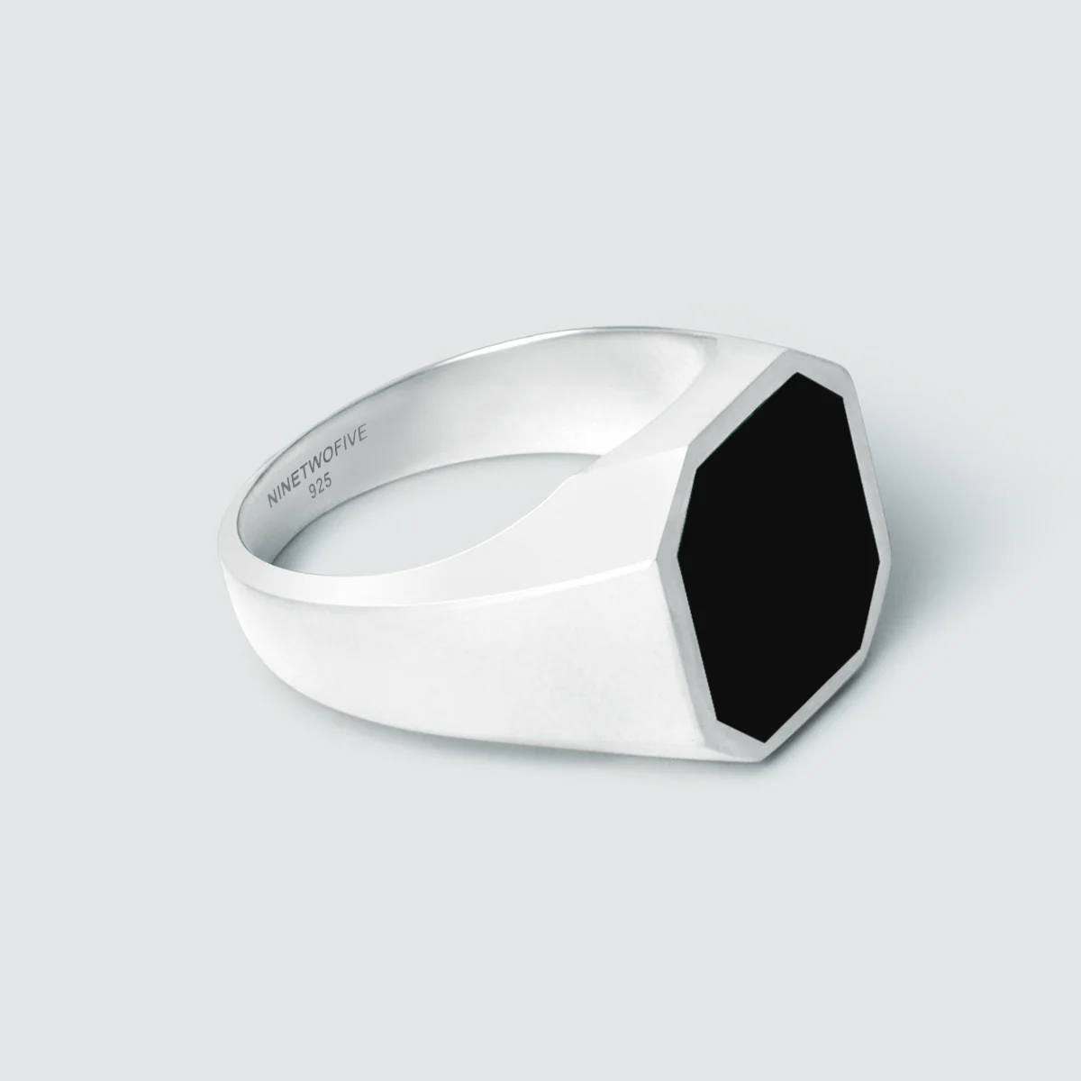 Naim - Black Onyx Signet Ring 13mm - Image 11