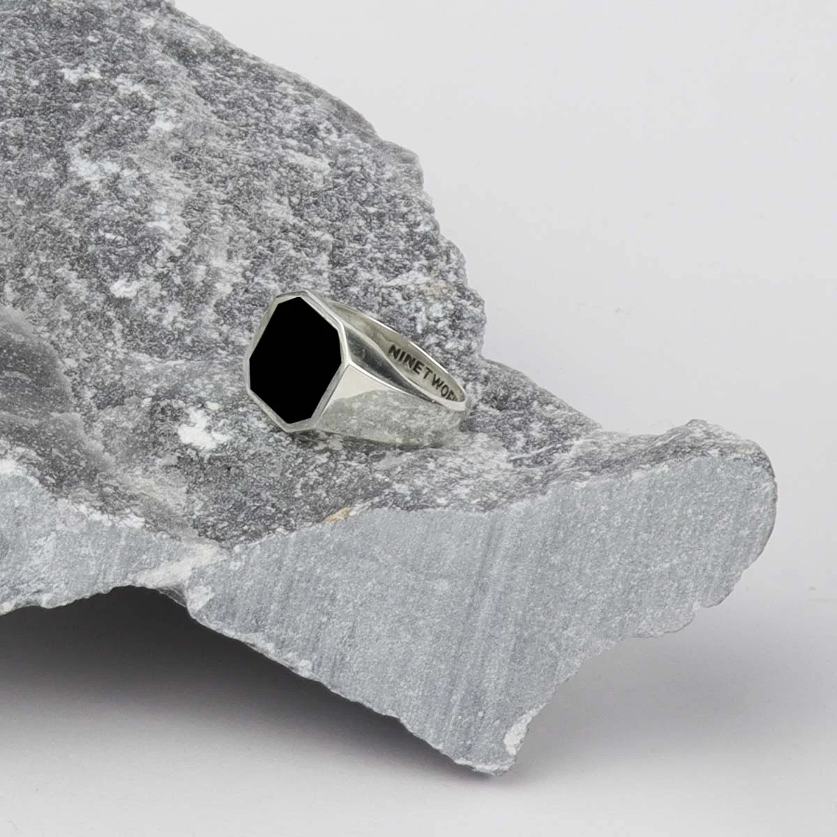 Naim - Black Onyx Signet Ring 13mm - Image 9