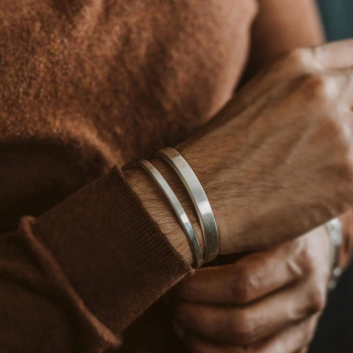 Noor - Brushed Silver Bangle Bracelet 5mm - Image 10