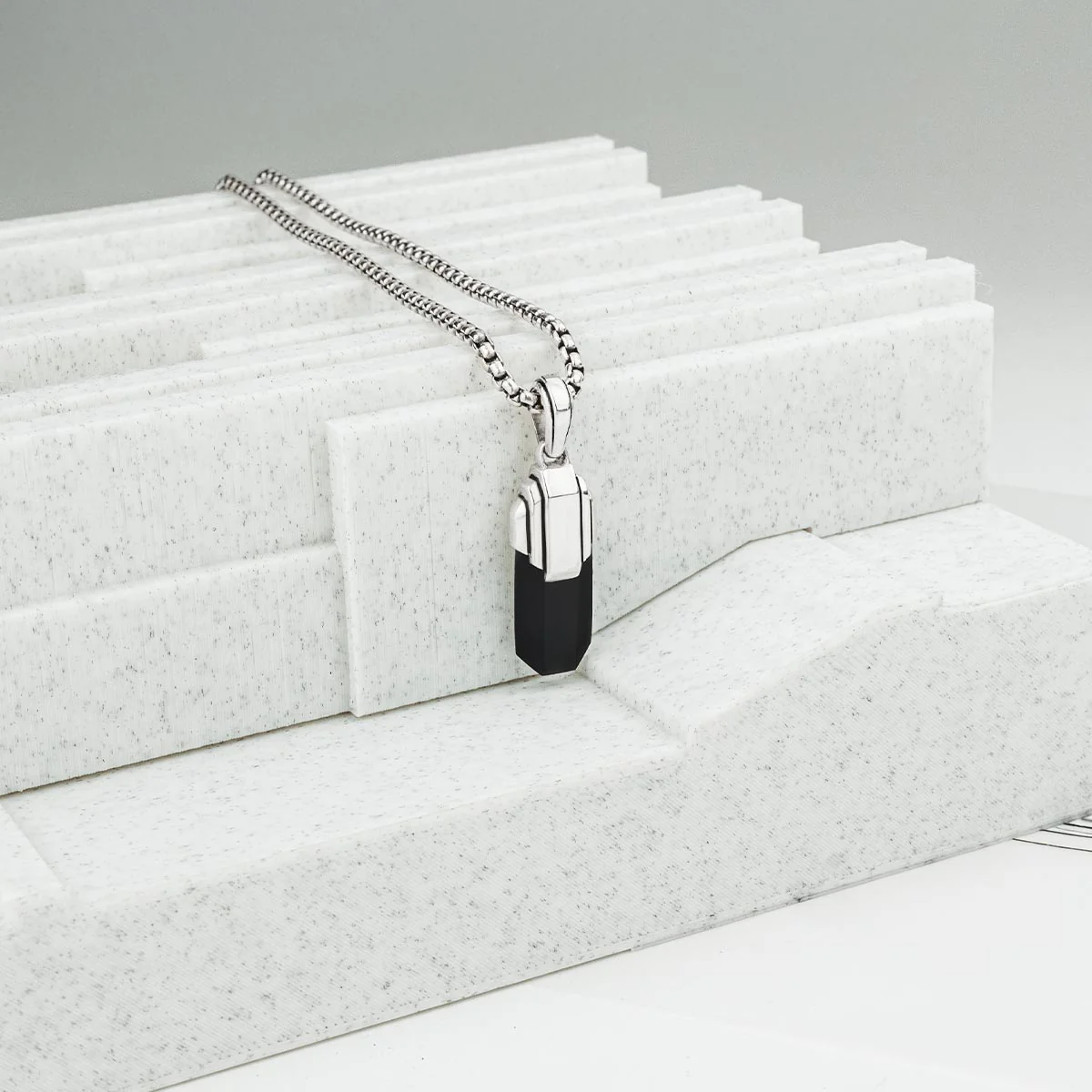 Tahsin - Art Deco Silver Black Onyx Pendant - Image 9