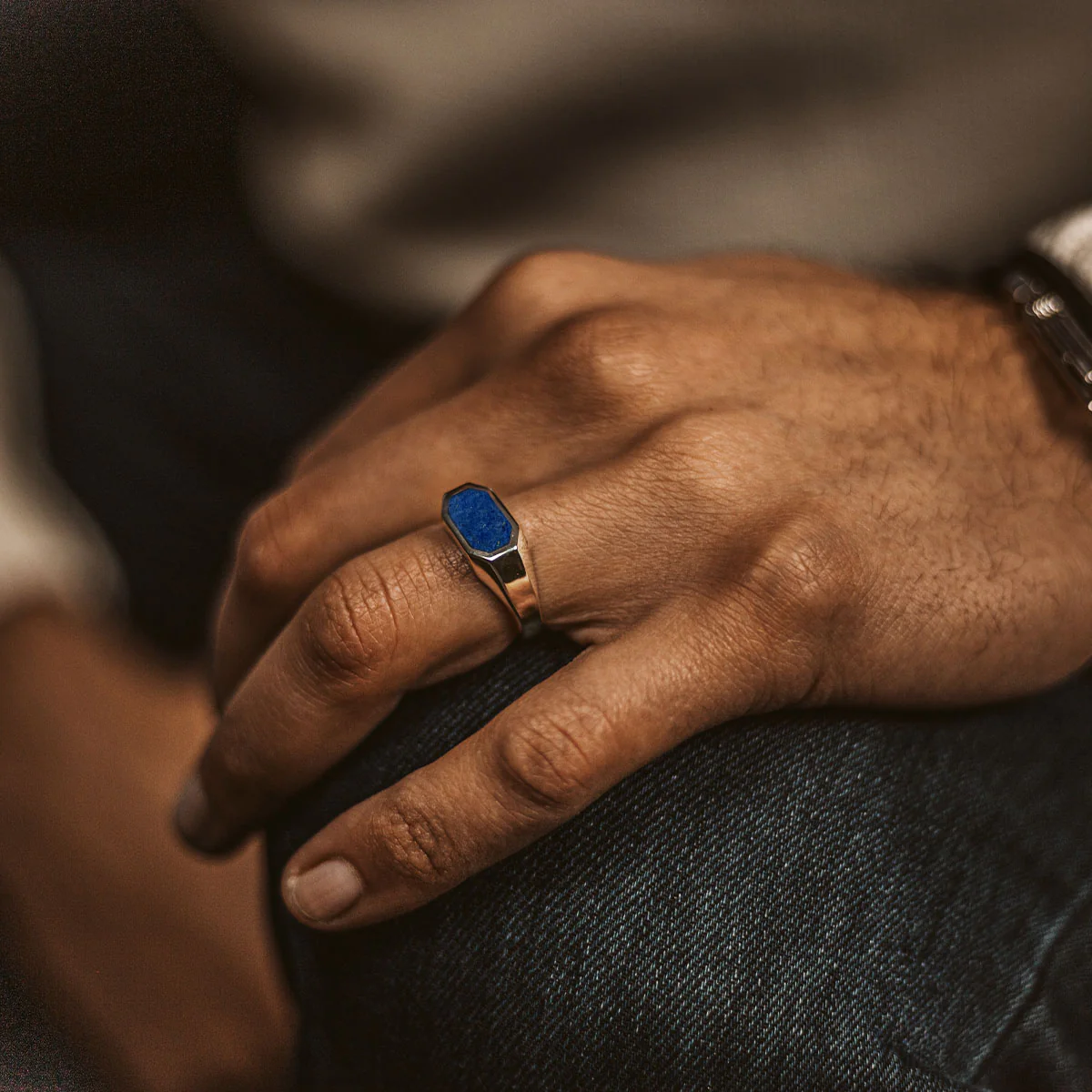 Rafiq - Elegant Lapis Lazuli Signet Ring 7mm - Image 6