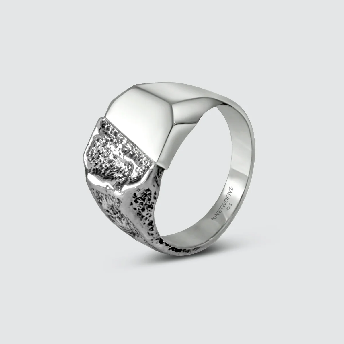 Tawasul - Split Silver Signet Ring 13mm - Image 3